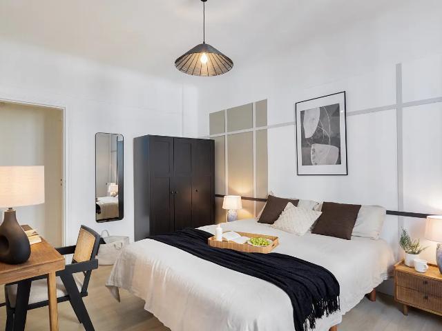 Location Appartement Boulevard de Grenelle, Paris