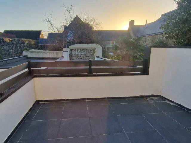 Location Appartement Rue Saint Sébastien, Guingamp