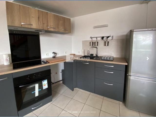Location Appartement Rue Saint Sébastien, Lille