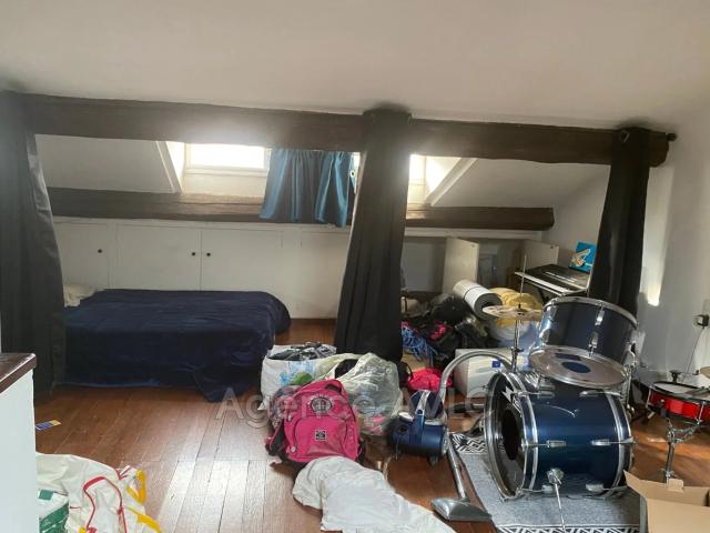 Location Appartement Rue Saint Pierre de Mouleyres, Arles