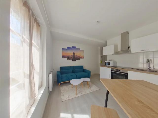 Location Appartement Rue Saint Pierre, Loudun