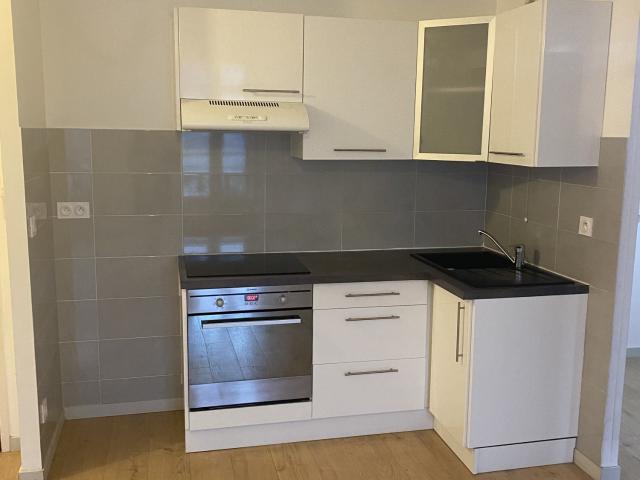 Location Appartement Rue Saint Vincent, Salies de Béarn