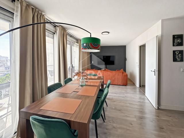 Location Appartement Rue Sainte Adélaïde, Marseille