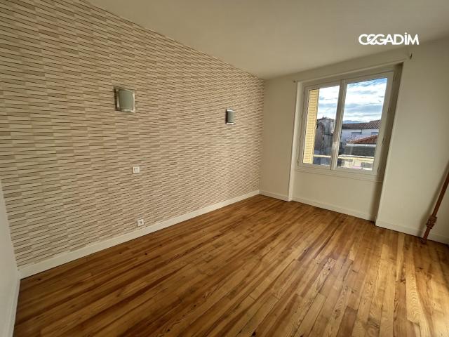 Location Appartement Rue Sainte Claire, Clermont Ferrand