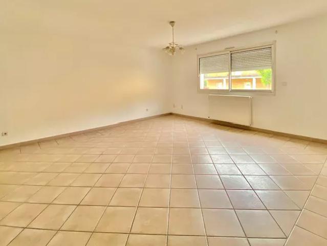 Location Appartement Rue Sainte Claire, Périgueux