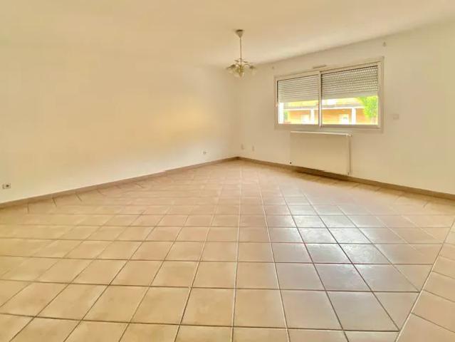 Location Appartement Rue Sainte Claire, Périgueux