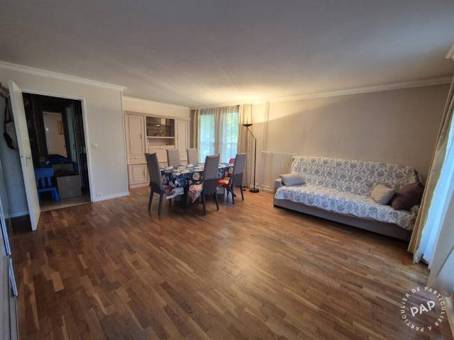 Location Appartement Rue Salvador Allende, Nanterre