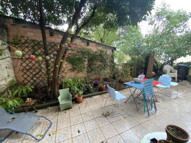 Location Appartement Rue Sante Garibaldi, Bordeaux