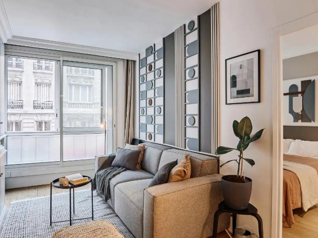 Location Appartement Avenue Paul Doumer, Paris