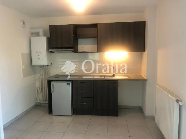 Location Appartement Rue Serge Lifar, Montpellier