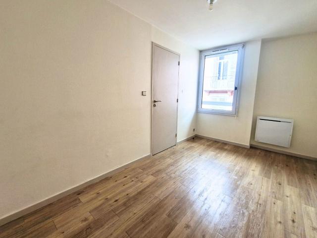 Location Appartement Rue Sermorens, Voiron