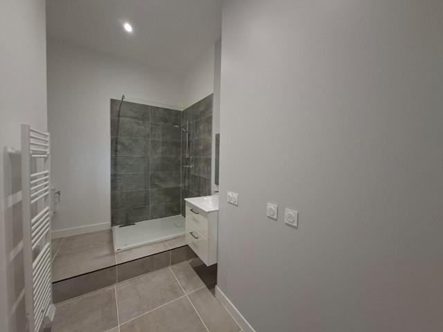 Location Appartement Rue Servandoni, Bordeaux
