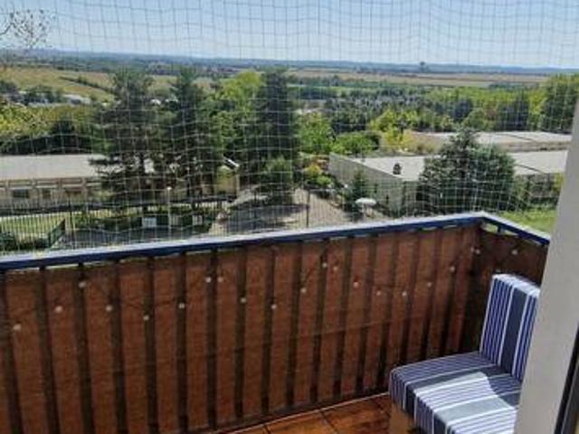 Location Appartement Rue Simone Veil, Vénissieux
