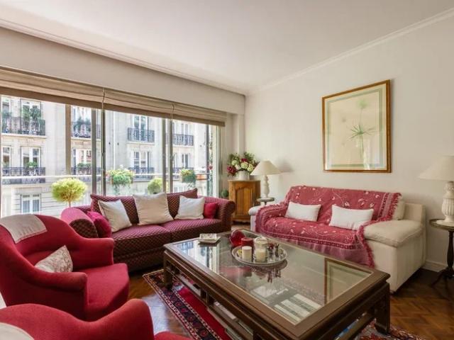 Location Appartement Rue Singer, Paris
