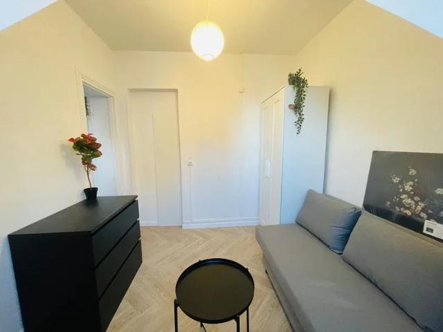 Location Appartement Rue Pouchet, Paris