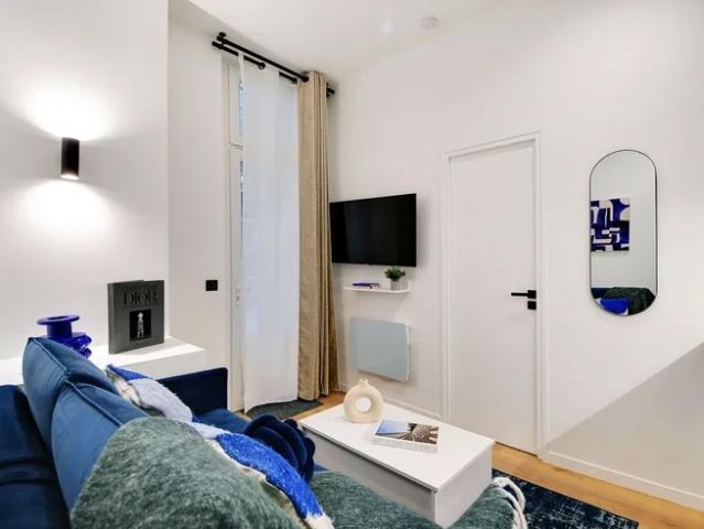 Location Appartement Rue Poussin, Paris