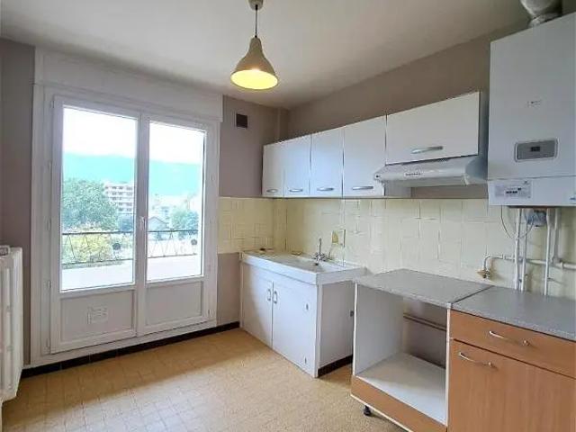 Location Appartement Rue Ponsard, Grenoble
