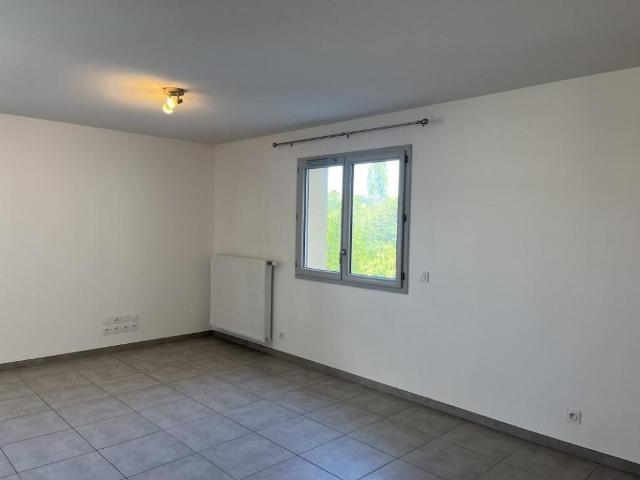 Location Appartement Rue Pontcottier, Bourgoin Jallieu
