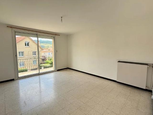 Location Appartement Rue Paul Valéry, Millau