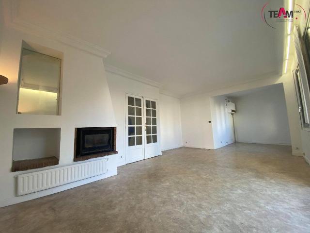Location Appartement Rue Paul Valéry, Sète