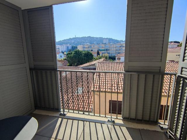 Location Appartement Rue Paul Valéry, Sète
