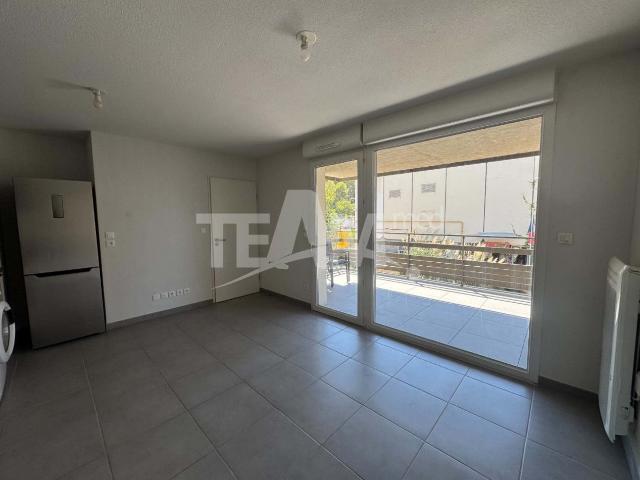 Location Appartement Rue Paul Valéry, Sète