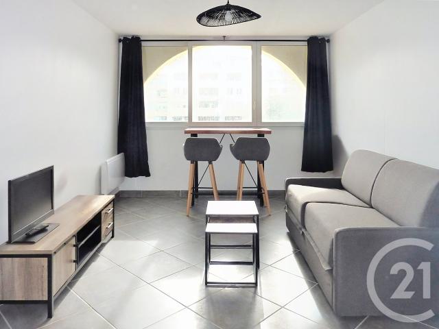 Location Appartement Rue Paul Valéry, Sète