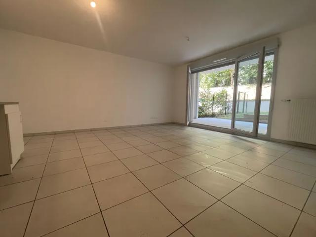 Location Appartement Rue Paul Bert, Vénissieux