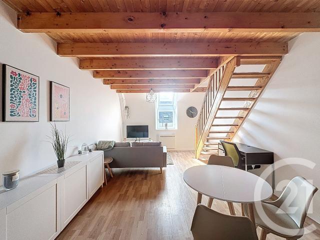Location Appartement Rue Paul Bizos, Guingamp