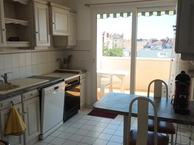 Location Appartement Rue Paul Cabet, Dijon