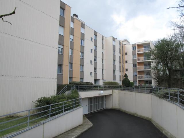 Location Appartement Rue Paul Cabet, Dijon