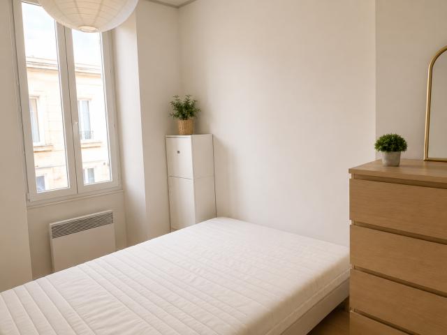 Location Appartement Rue Paul Codaccioni, Marseille