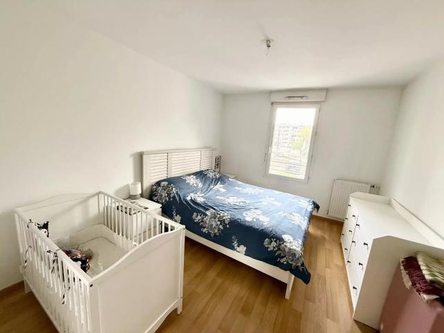Location Appartement Rue Paul Helbronner, Eybens