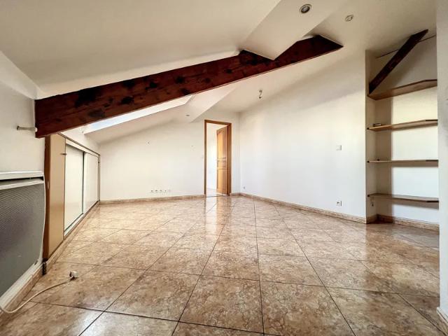 Location Appartement Rue Paul Langevin, Champigny sur Marne
