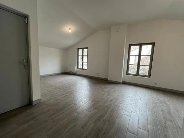 Location Appartement Rue Paul Manivet, Avignon