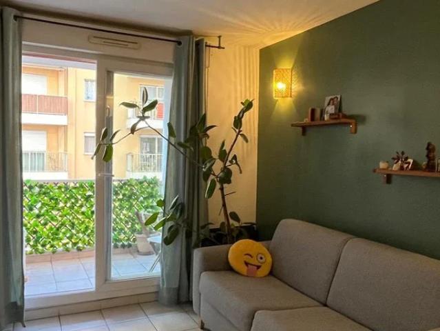 Location Appartement Rue Paul Reboux, Nice