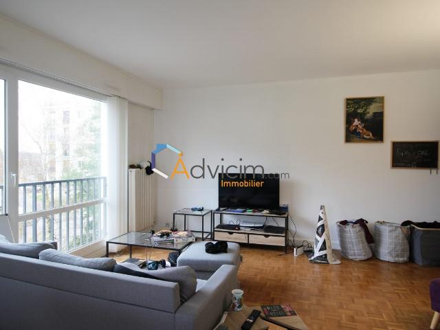 Location Appartement Rue Paulin Labarre, Olivet
