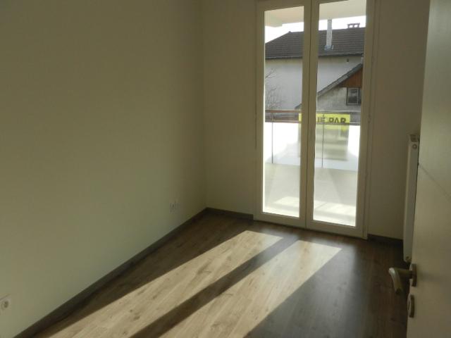 Location Appartement Rue Paviot, Saint Égrève