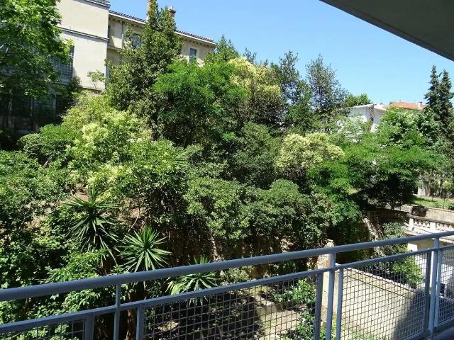 Location Appartement Rue Paradis, Marseille