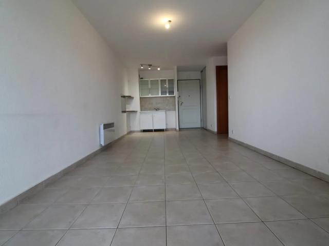 Location Appartement Rue Paratojo, Bastia