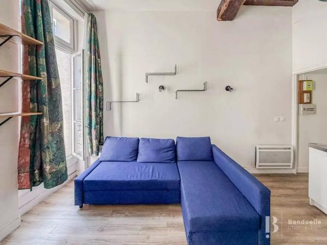 Location Appartement Rue Pastourelle, Paris