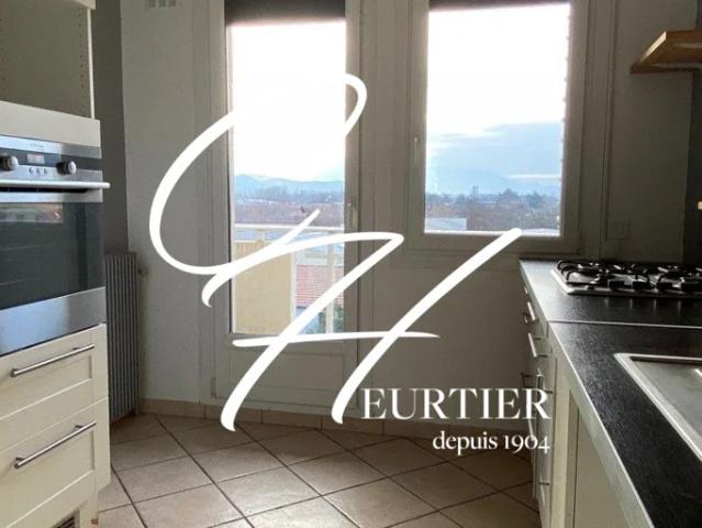 Location Appartement Rue Pasteur, Seyssins