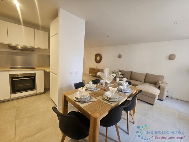 Location Appartement Rue Peyronnet, Marseille