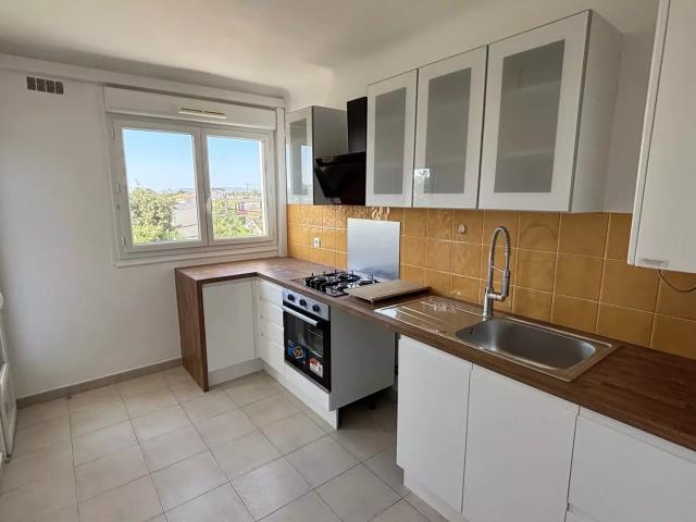 Location Appartement Rue Peclet, Narbonne