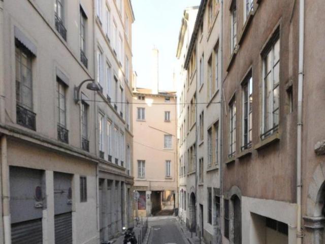Location Appartement Rue de la Vieille, Lyon