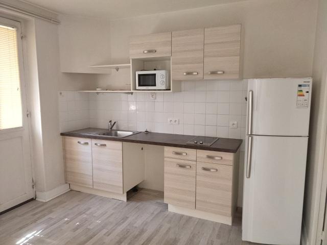Location Appartement Rue Philippe Glangeaud, Clermont Ferrand