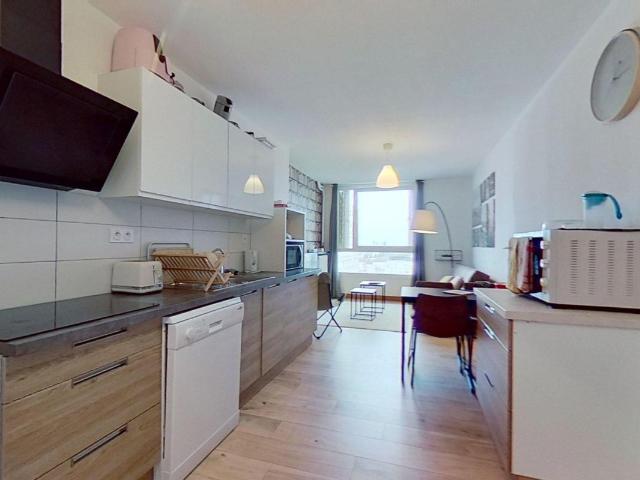 Location Appartement Rue Philippe Fabia, Lyon