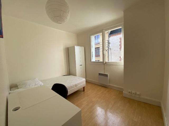 Location Appartement Rue Pierre Abélard, Rennes