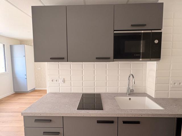 Location Appartement Rue Pierre Brossolette, Chartres