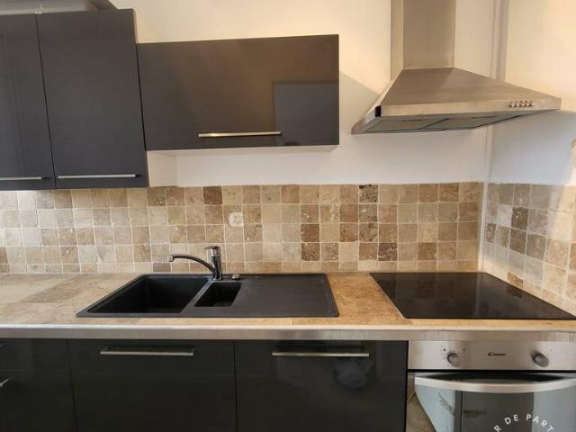 Location Appartement Rue Pierre Brossolette, Combs la Ville